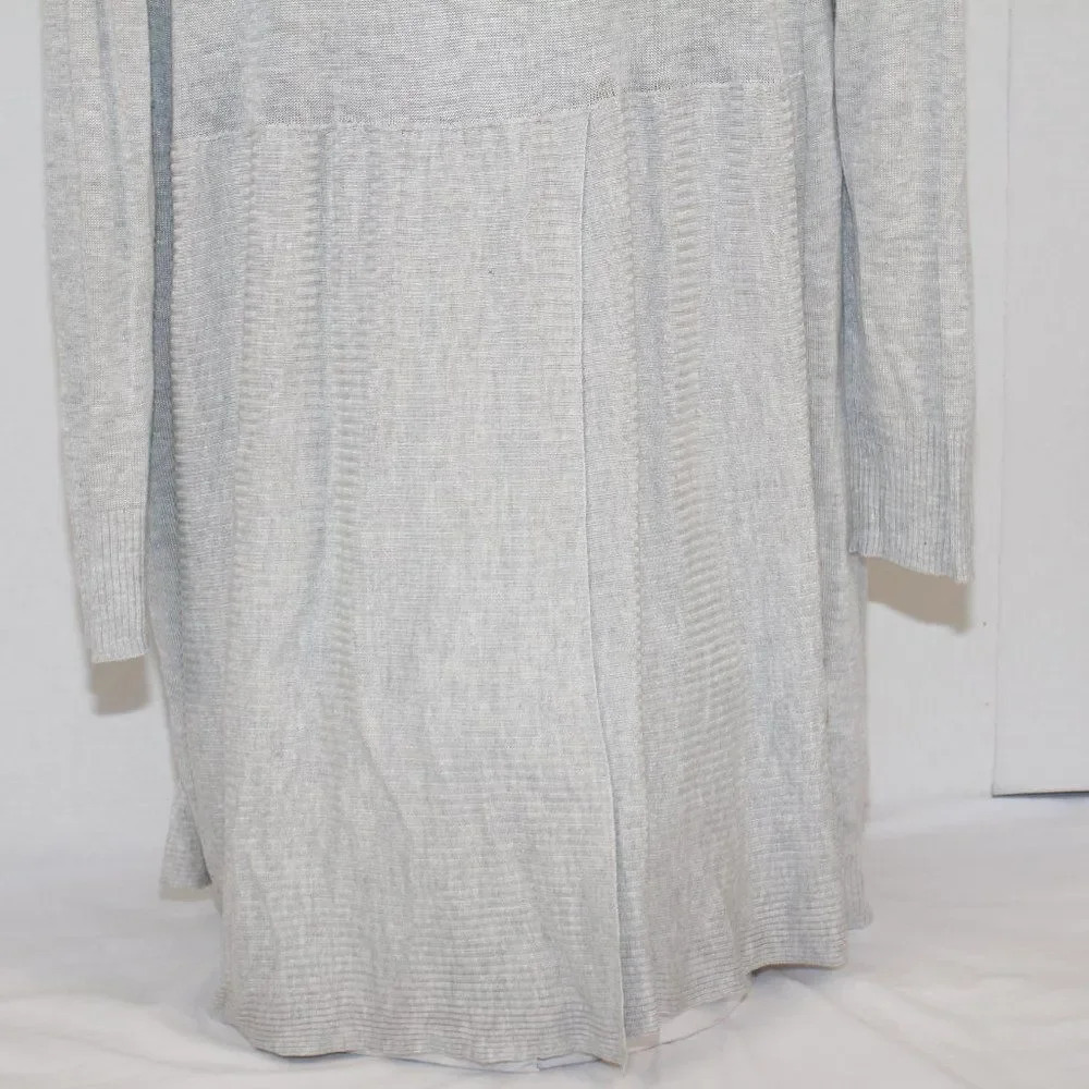 Neiman Marcus Shrug - Picture 7 of 9